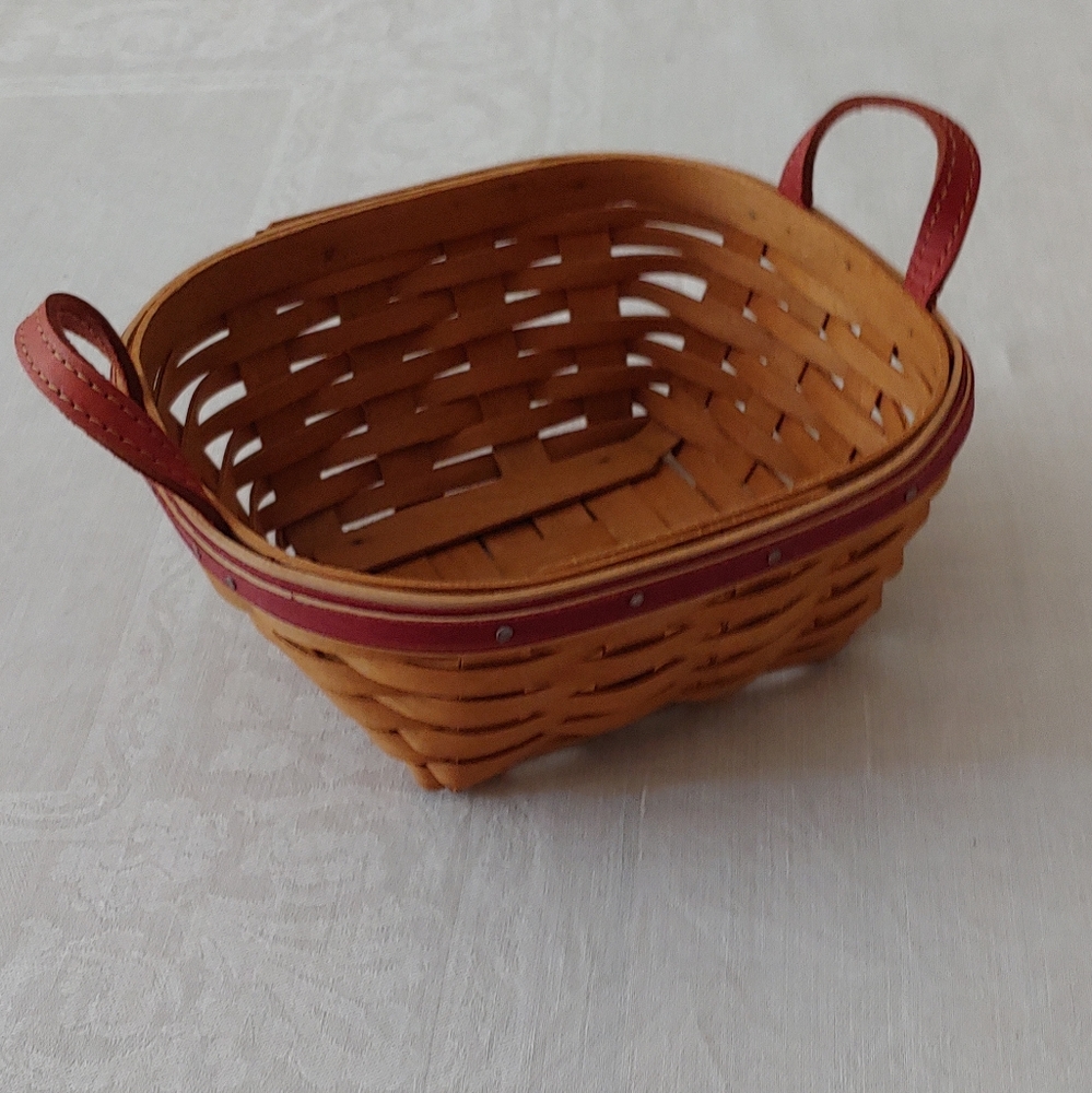 Longaberger Holiday Tree Trimming Basket - Picture 10 of 12